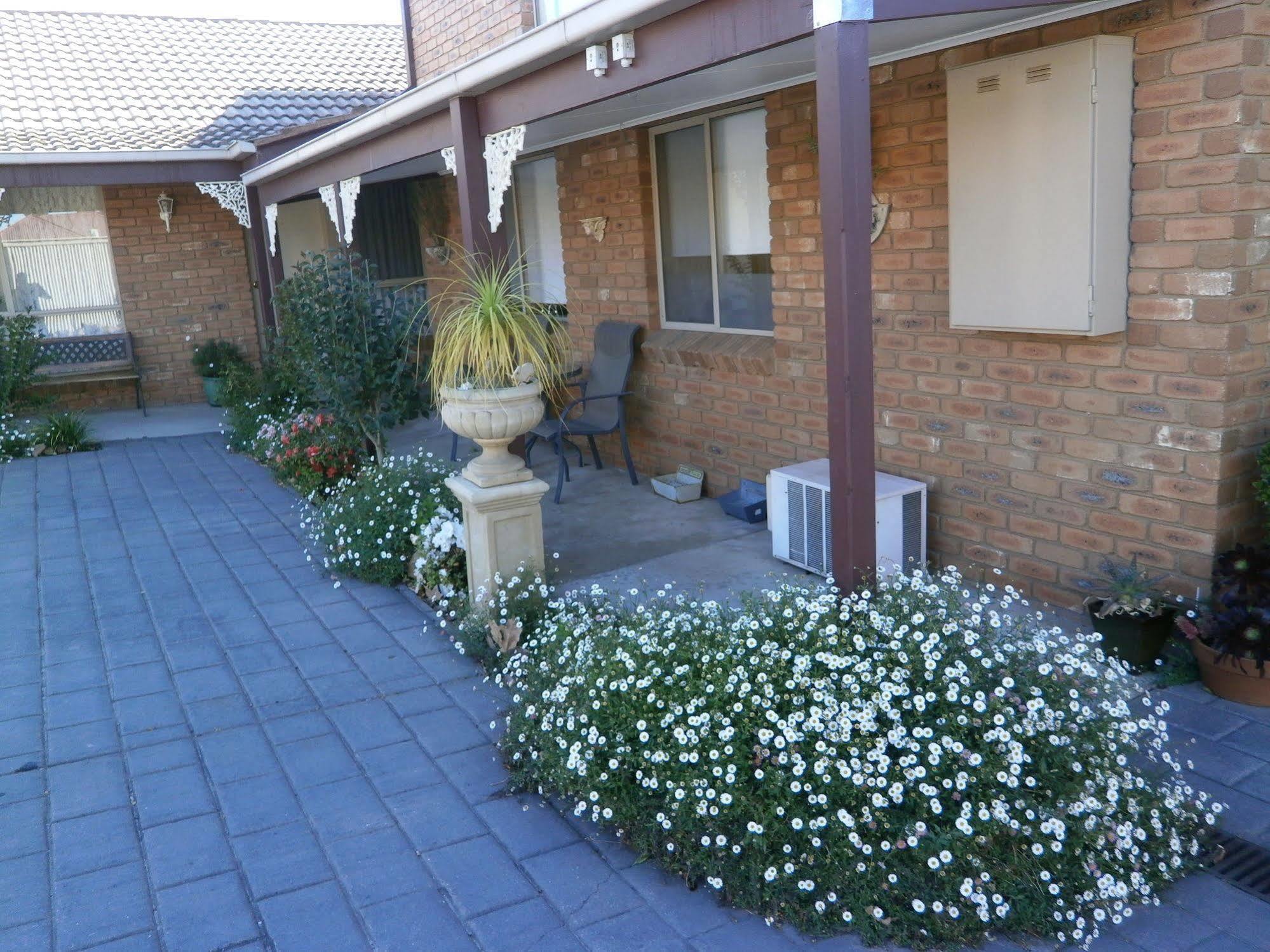 Golden Square Motor Inn Bendigo Exterior photo